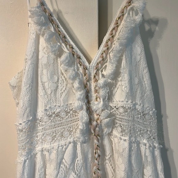 White Boho style lace overlay beachhead dress - Picture 2 of 5